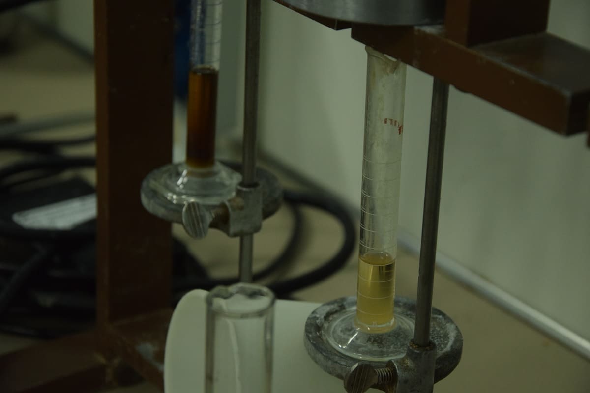 Приготування бурового розчину в апараті вихрового шару Приготування бурового розчину в апараті вихрового шару